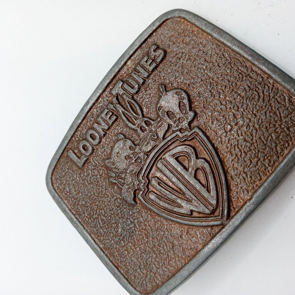 Looney Tunes Belt Buckle Warner Bros Cartoon Bugs Bunny Tweety Bird Porky Pig - Picture 6 of 10